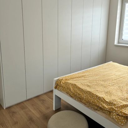 Vestavěné skříně do ložnice